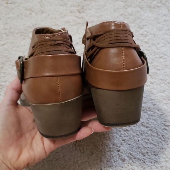 Jellypop Burbanks Booties - Picture 5 of 10